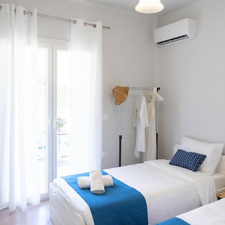 Meda'S Apartment Дассия Экстерьер фото